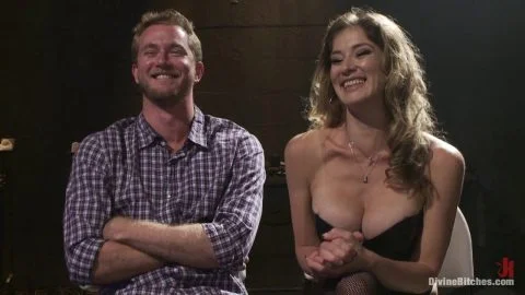 Divine Bitches -  Felony Drake