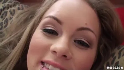 Mofos - Madison Chandler - Southern Honey Goes Deep South