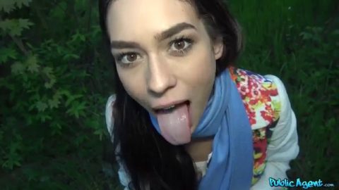 Public Agent - Arwen Gold (Public Fucking with a Lost Russian)
