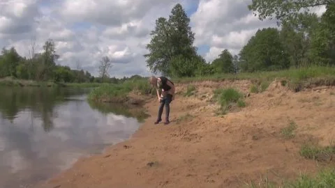 My Dirty Hobby - Teeny-Winnie18 In Fluss gepisst