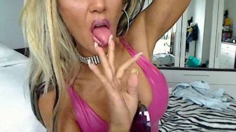 My Dirty Hobby - ailine - wunschvideo latex und fingernägel
